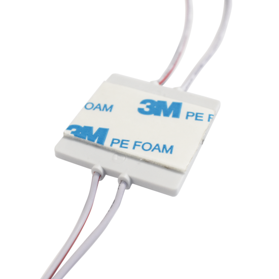 EKM7895