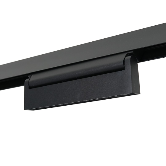 ML8930